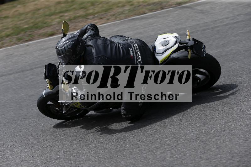 /22 06.07.2026  Pluess Moto Sport ADR/Freies Fahren/86